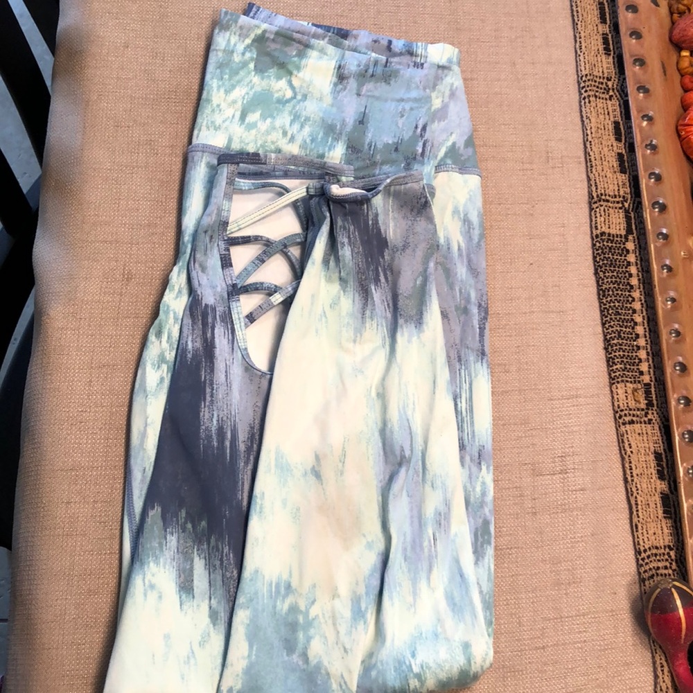 Aerie Tie-dye leggings